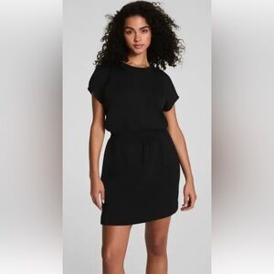 SPANX AirEssentials Short Sleeve Cinched Waist Mini Dress Black Size XL
